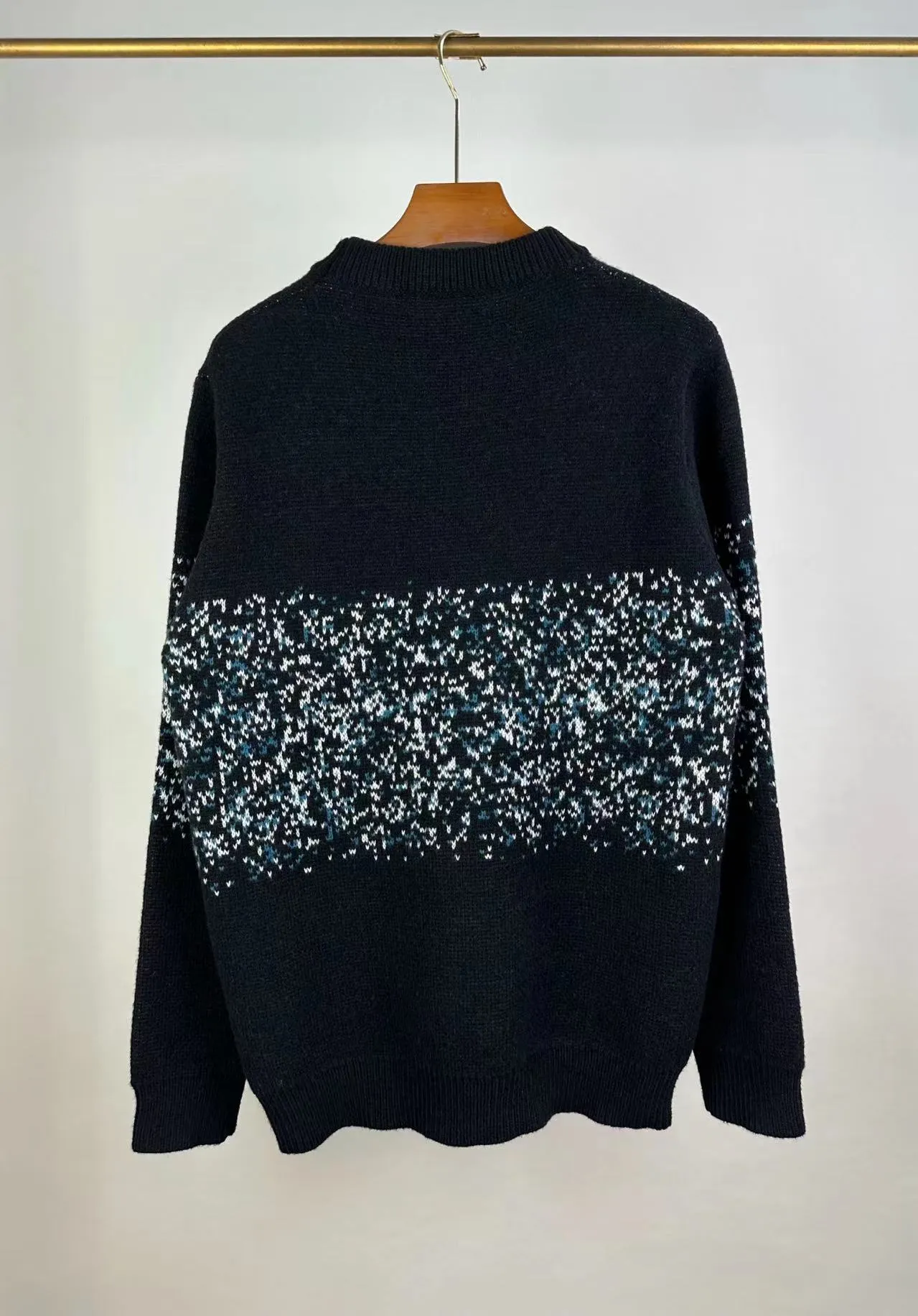 P250 🎉AMIRI new autumn and winter sweater classic logo jacquard on the front Color: Black Sky Blue Grass Green Size: S M L XL XXL