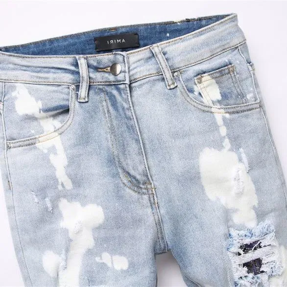 #M91 P168💰 AMIRI patch embroidery jeans trousers AMIRI high street basic ripped tight elastic jeans trousers amiri brand jeans break the production process and cutting of the original jeans, the fabrics are softer and more comfortable Hand-sewn collar label Customized logo buttons Genuine leather tag Color: Picture color Size: 30-32-34-36