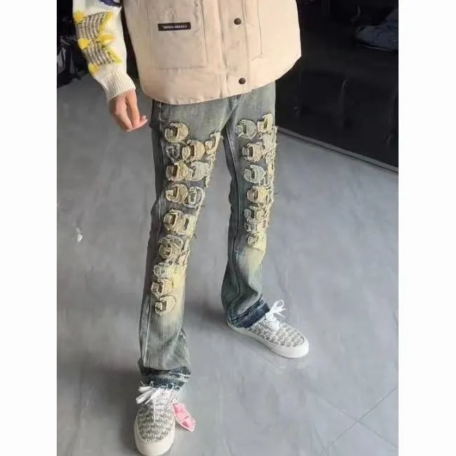 P180 Style No. Cc817 AMIRI MX1 high street jeans slim trousers FOG high street men's trend AMIRI In recent years, high street has become an increasingly common word in men's clothing. High street style has also become an important direction for everyone's matching. Oversize is basically indispensable for high street related items. Color: Picture color Code number: m-2xl