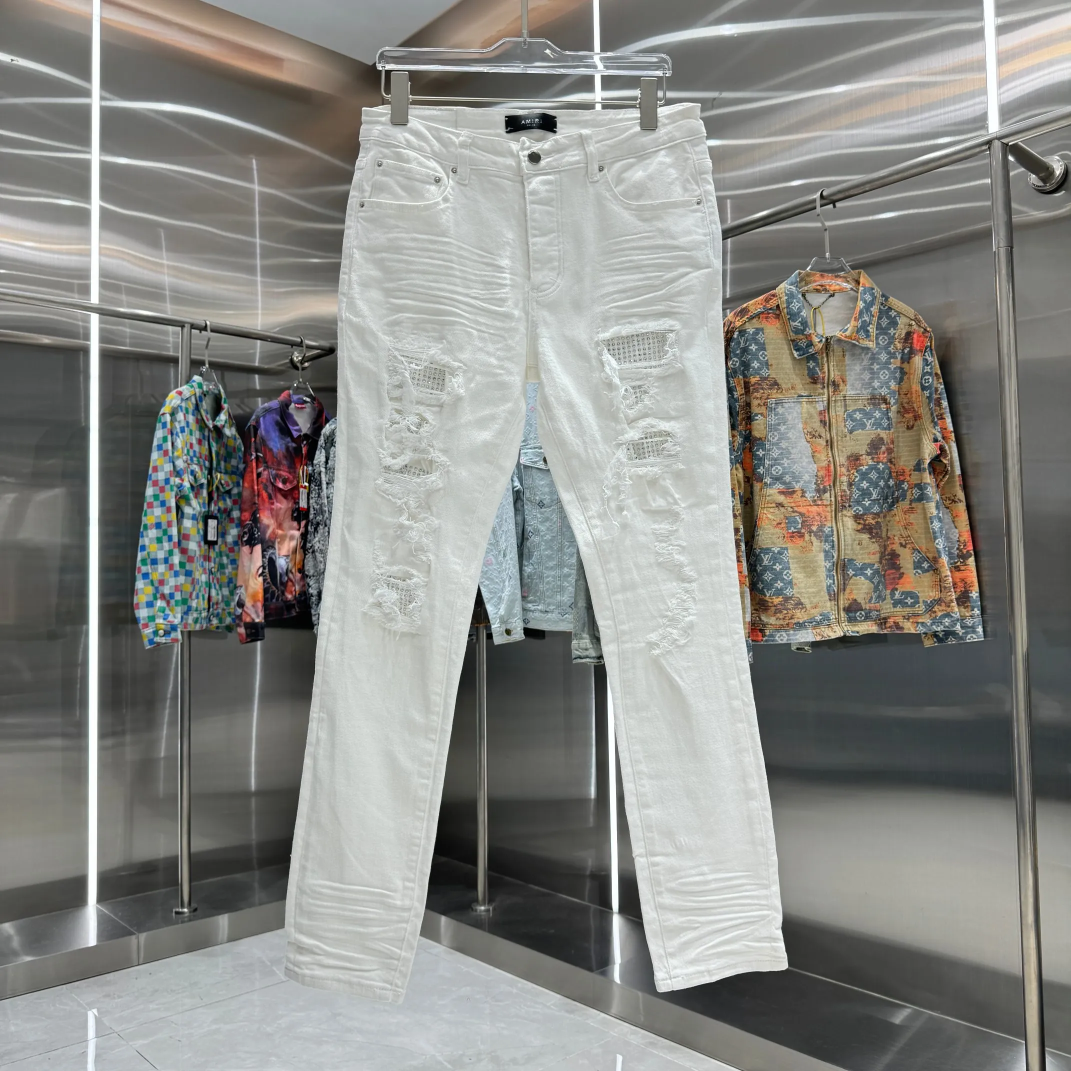 P290 Amiri ripped patchwork hot-drilled process street fashion slim fit stretch jeans Color White Size 30 32 34 36 38