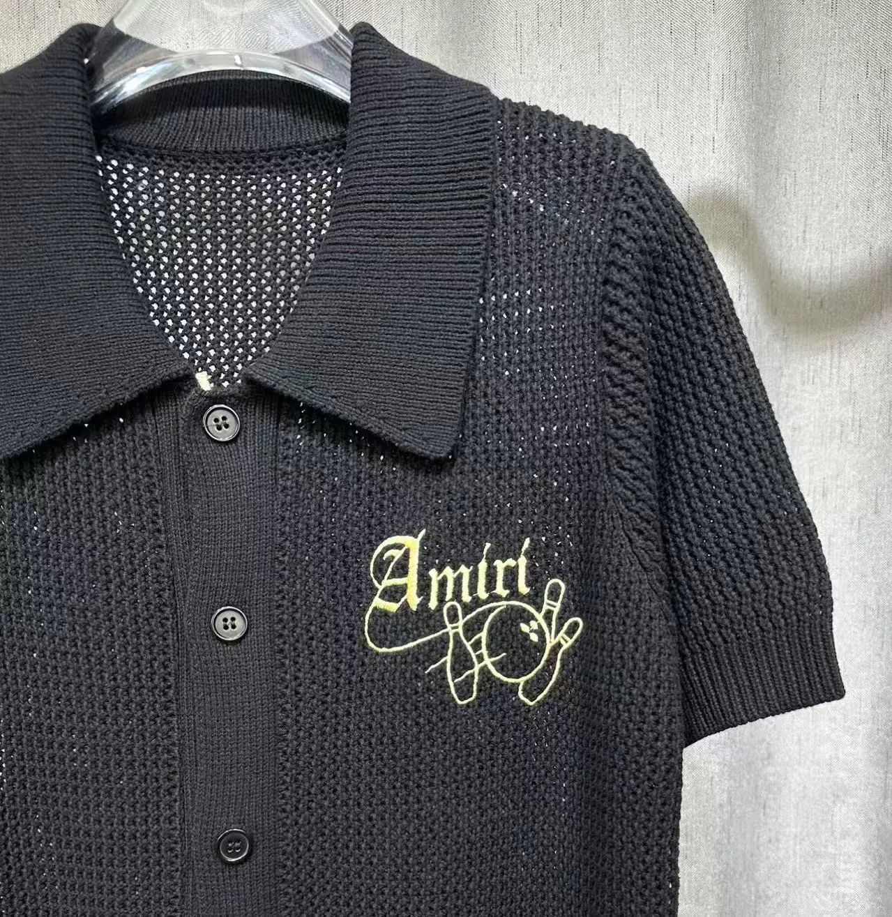 P270 🎉2025 AMIRI new summer sweater fabric POLO collar cardigan short sleeves, front and back bowling balls 🎳 pattern embroidery 🈵 body hollow heavy craftsmanship Color: White Black Size: S M L XL XXL