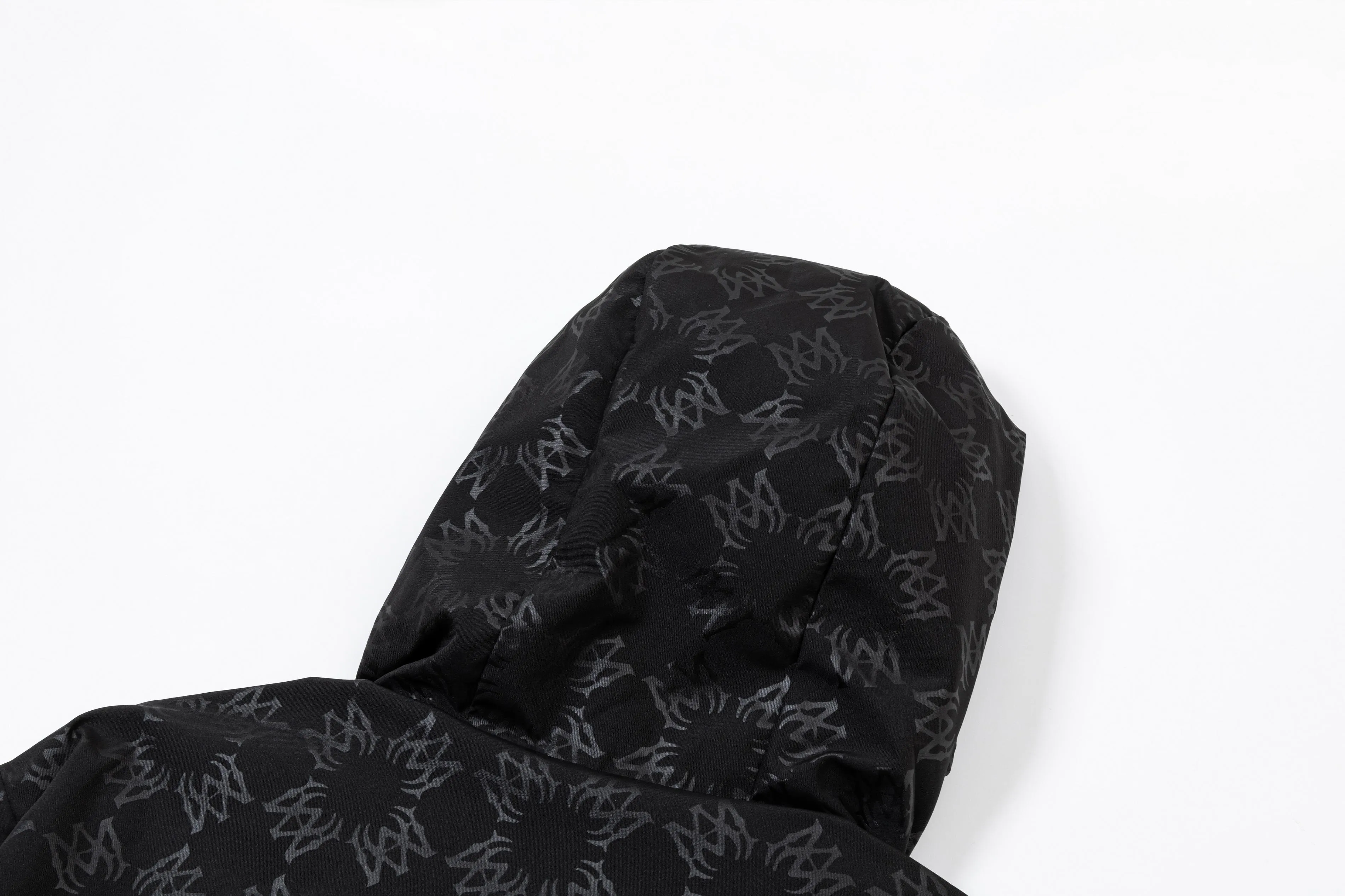 P320 2025 AMIRI... New style for autumn and winter Hardware Logo. High-quality hooded jacket. Mainly recommended version. Customized fabrics. Higher grade. High-density memory brushed lining. More fashionable and comfortable. High-standard customization. The upper body is very stylish. Classic and versatile. It can be matched with any fashion. The version is super good. It is recommended!  Color: Gray Black Size: M-4XL