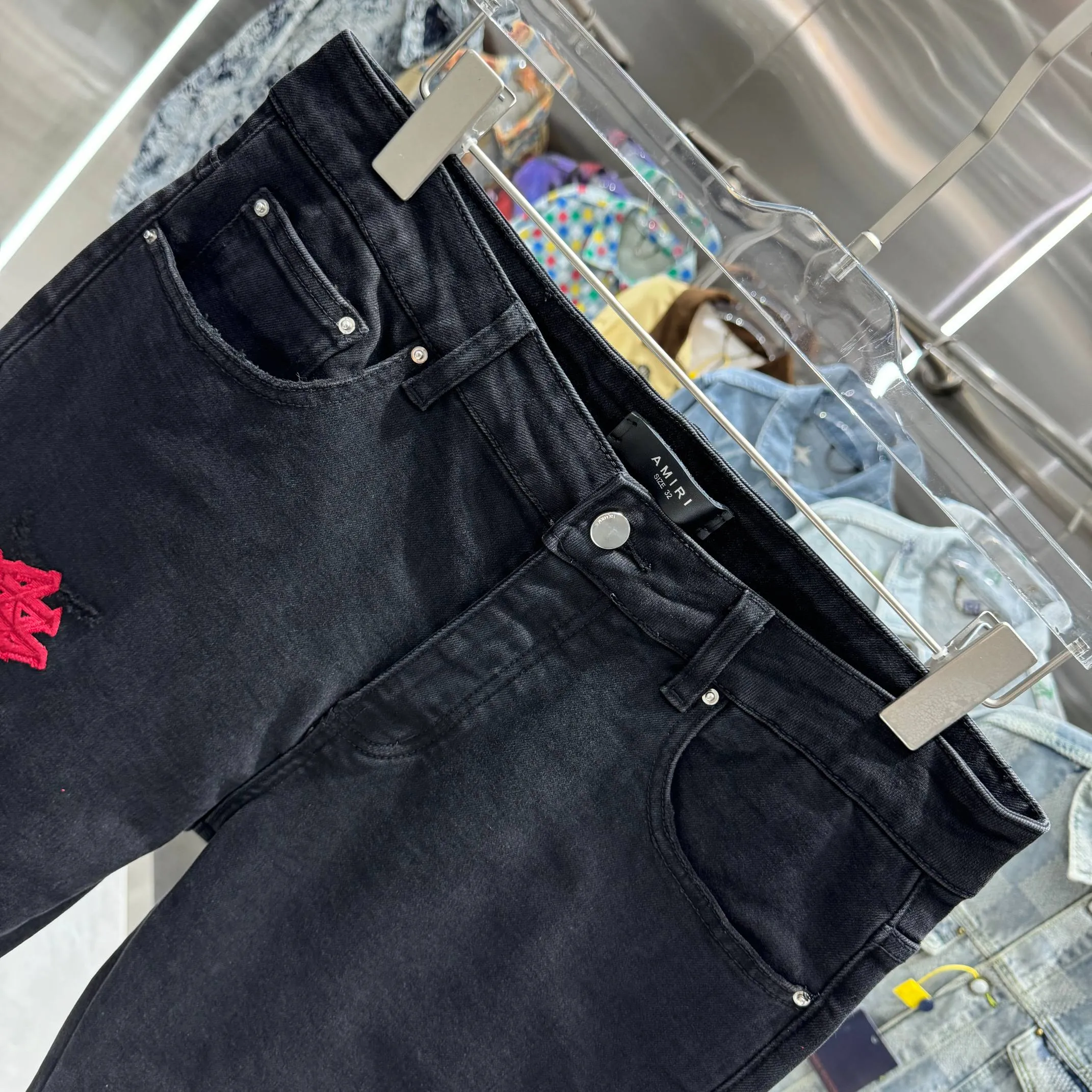 P290 Amiri ripped pattern embroidered street fashion slim fit stretch jeans Color Black Size 30 32 34 36 38