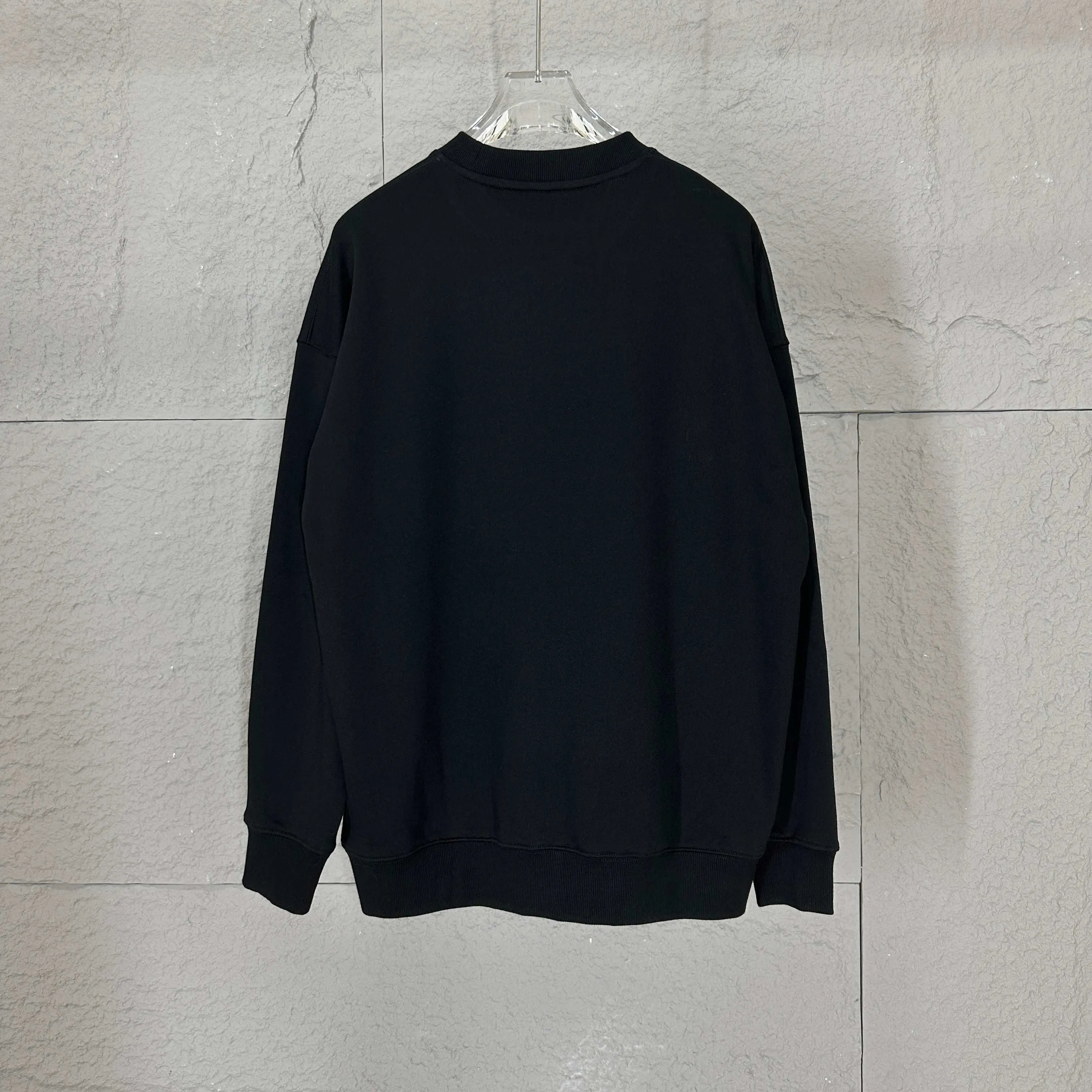 🅿️250 Ami Love 2025 Early Autumn and Winter New Style Classic Simple Embroidery Three-dimensional Big Love Letters Personalized Logo Customized Terry Fabric Long Sleeve T-shirt Unisex Color: Black White Size: S (90-130 catties) M (120-150 catties) L (140-165 catties) XL (160-180 catties) XXL (180-210 pounds)
