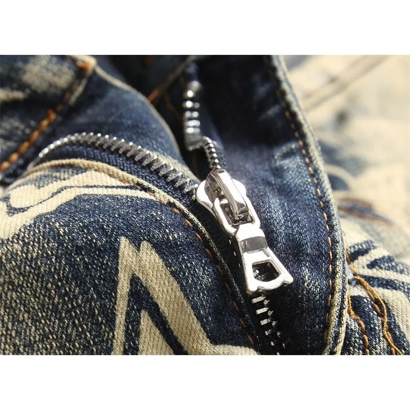 #M60 P168💰 AMIRI patch embroidery jeans trousers AMIRI high street basic ripped tight elastic jeans trousers amiri brand jeans break the production process and cutting of the original jeans, the fabrics are softer and more comfortable Hand-sewn collar label Customized logo buttons Genuine leather tag Color: Picture color Size: 30-32-34-36