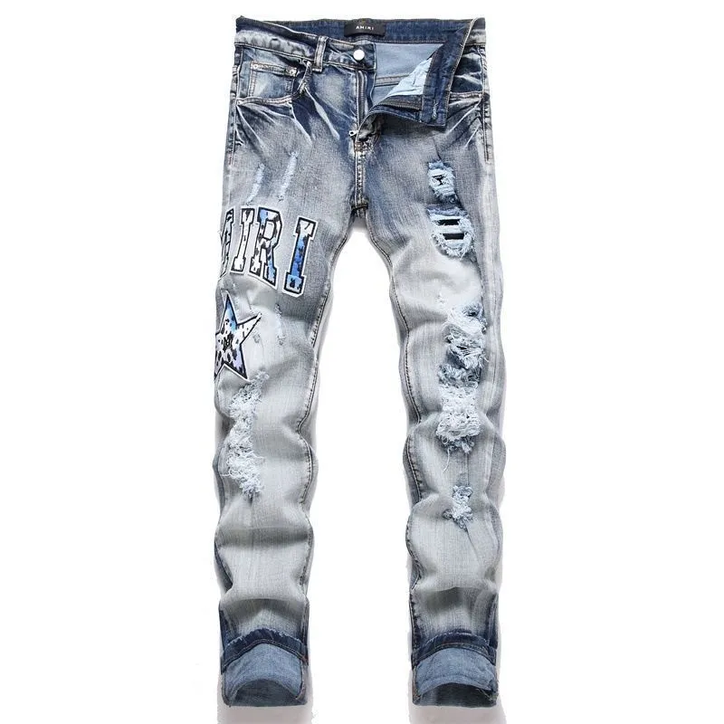 #M50 P168💰 Amiri classic embroidered patched leather ripped letter jeans, slim fit jeans, produced by a major washed factory, full of high-end feel, partially destroyed knee design with patchwork leather design, has been used as a facade design, leather waist nameplate, the focus of this style is not on the washing, but on the destroyed shape and version. The secret lies in the craftsmanship of the master. The cost of post-processing, grinding, cutting, etc. is far beyond the cost of assembly line products. Color: Picture color Size: 30-32-34-36