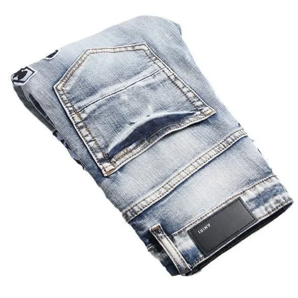 #M50 P168💰 Amiri classic embroidered patched leather ripped letter jeans, slim fit jeans, produced by a major washed factory, full of high-end feel, partially destroyed knee design with patchwork leather design, has been used as a facade design, leather waist nameplate, the focus of this style is not on the washing, but on the destroyed shape and version. The secret lies in the craftsmanship of the master. The cost of post-processing, grinding, cutting, etc. is far beyond the cost of assembly line products. Color: Picture color Size: 30-32-34-36