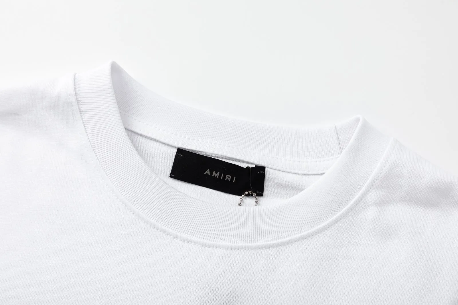 8002#P144, AMIRI hand-printed logo loose-fitting short-sleeved T-shirt, made of 300g fabric, color: black, white, size: S M L XL