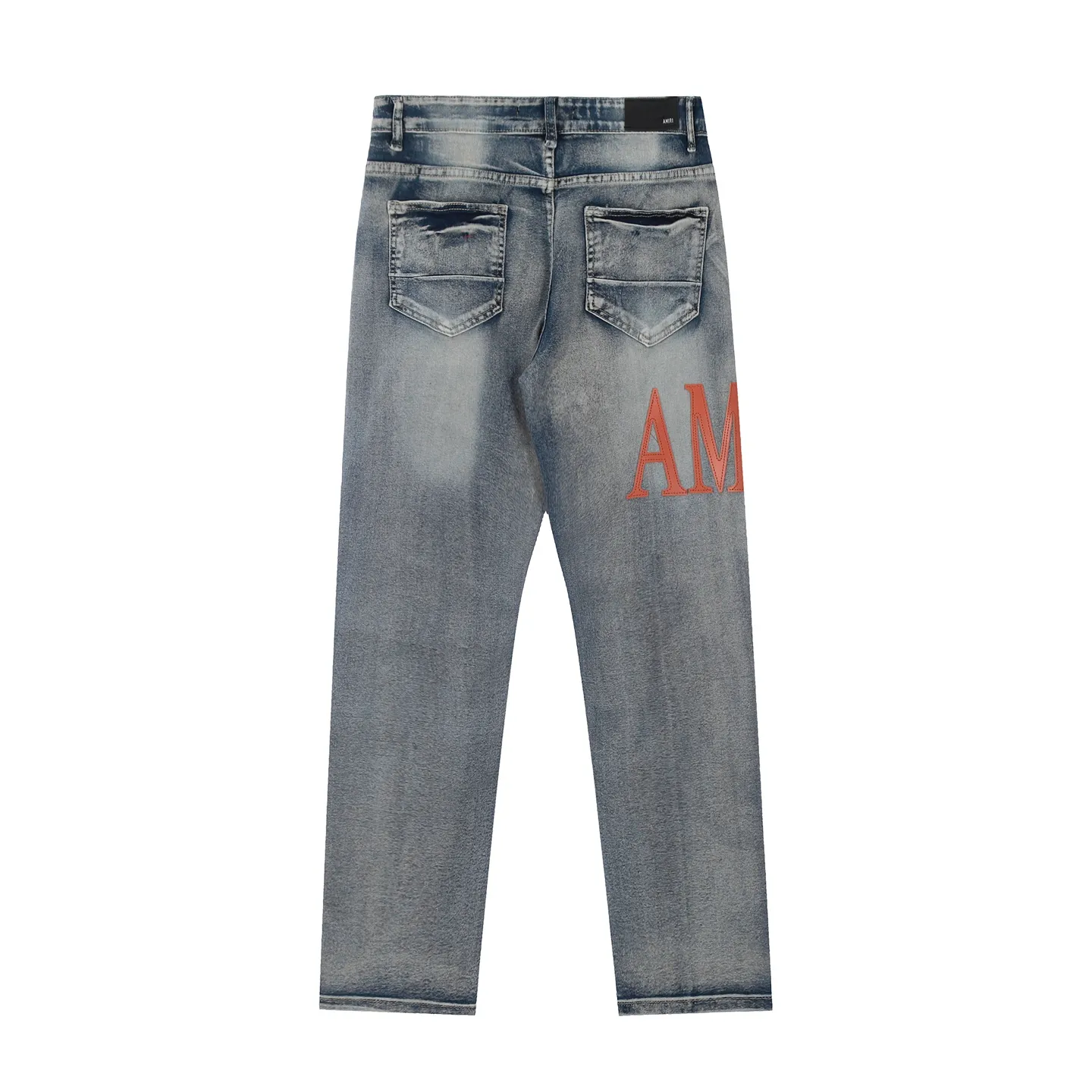 #M03 P168💰 AMIRI splash-ink medal patch embroidered jeans trousers AMIRI high street basic ripped tight stretch jeans trousers Amiriamiri is transliterated as Emil, which is the name of the founder. Mike Amiri, the founder of amiri, grew up in Los Angeles, USA. He was influenced by the local street culture Rock since he was a child, so he founded the amiri brand named after himself. A variety of trendy brand clothing meets the needs of different trendy players. Amiri clothing has novel and unique styles and is a well-known street brand in the United States. Many of its styles and styles are loved by many street photographers. Various clothing styles meet the needs of different people, show their unique temperament, and show the trend of dressing. amiri's jeans are relatively famous. Not only do they have many styles, but the quality of the jeans is also very good. Many celebrities have also worn amiri brand jeans.  The jeans of the amiri brand break through the production process and cutting of the original jeans. The fabrics are relatively soft and comfortable, and are not as hard as some jeans, which can irritate the skin and cause the skin to bleed when worn. Los Angeles trendy brand Amiri's jeans are made with great detail from tailoring to texture, adding wrinkles, bullet holes, damage and other details to add to the trendiness of the jeans. You can choose the style that suits you according to your own needs. Only when you wear a suitable style can you have a certain sense of fashion.  In recent years, high street has become a word that appears more and more frequently in men's clothing. High street style has also become an important direction for everyone's matching. High street related items are basically inseparable from oversize or off-shoulder tops. The lower body is matched with trackpants or tight-fitting denim. In my opinion, the most representative one is perhaps annihilation. Color; picture color Size: 30-32-34-36