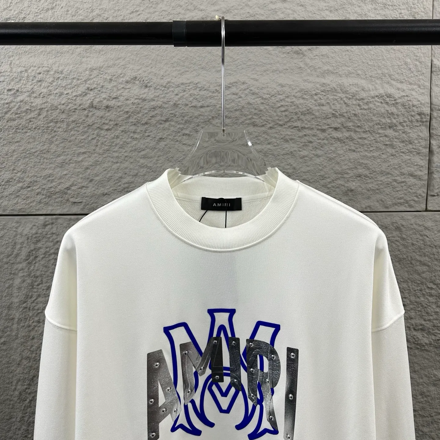 P220 Amiri* 2025 early autumn and winter new long-sleeved sweatshirt, classic letter silicone technology + three-dimensional flocking, custom terry fabric, round neck pullover, same style for men and women Color: black white Size: S (90-130 catties) M (120-150 catties) L (140-165 catties) XL (160-180 catties) XXL (180-210 pounds)