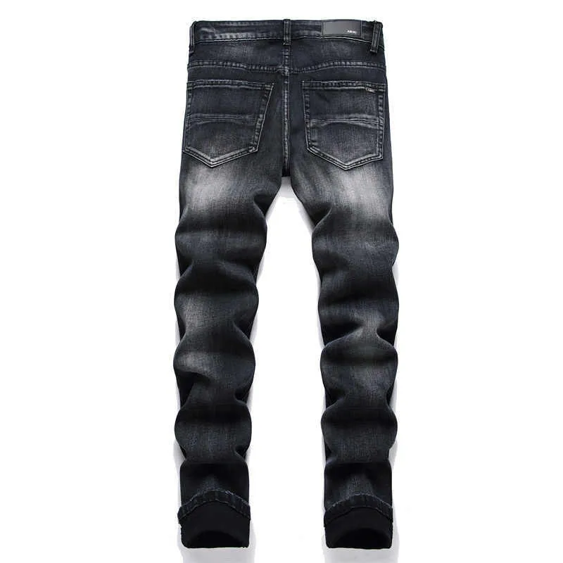 #M73 P168💰 AMIRI patch embroidery jeans trousers AMIRI high street basic ripped tight elastic jeans trousers amiri brand jeans break the production process and cutting of the original jeans, the fabrics are softer and more comfortable Hand-sewn collar label Customized logo buttons Genuine leather tag Color: Picture color Size: 30-32-34-36