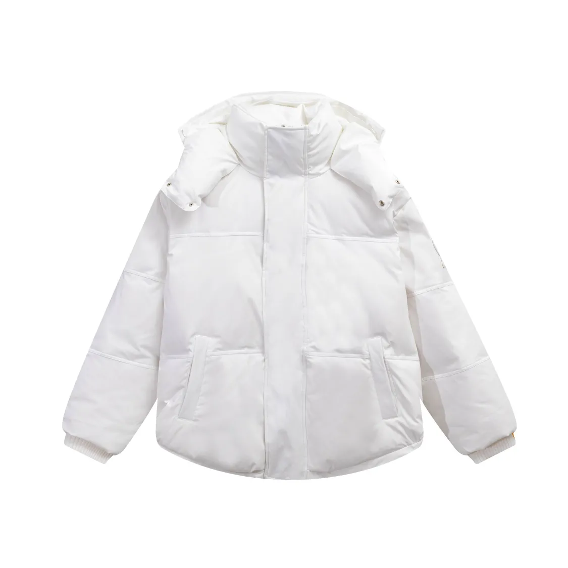 ami paris 22 winter small love solid color down jacket, original order from European trading company, original mold opening, extreme details, unique double-layer lightweight bonded nylon fabric, carefully crafted, windproof, waterproof, highly breathable, warm, elastic and wear-resistant. It is a multi-functional fabric. The lining is made of fine and dense renewable microfiber fabric. It feels light and soft and has a delicate texture. The down has excellent loft. You can also feel its loft through real photos. 800 fill power, filled with 90% white duck down. The down filling is very full, the highest version. Color: black, white, dark gray, orange. Size: S-XL (size specifications are consistent with G Net)