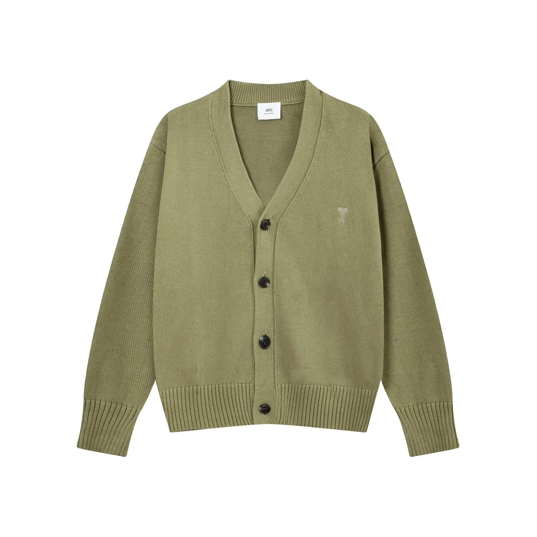 A8152# Ami Paris 2024 Autumn and Winter New Arrival Micro Label Same Color Classic Small Love V-Neck Cardigan Wool Cotton Sweater Lazy Style Unisex Oversize Version Color: Black Green Apricot Code Number: S-XL