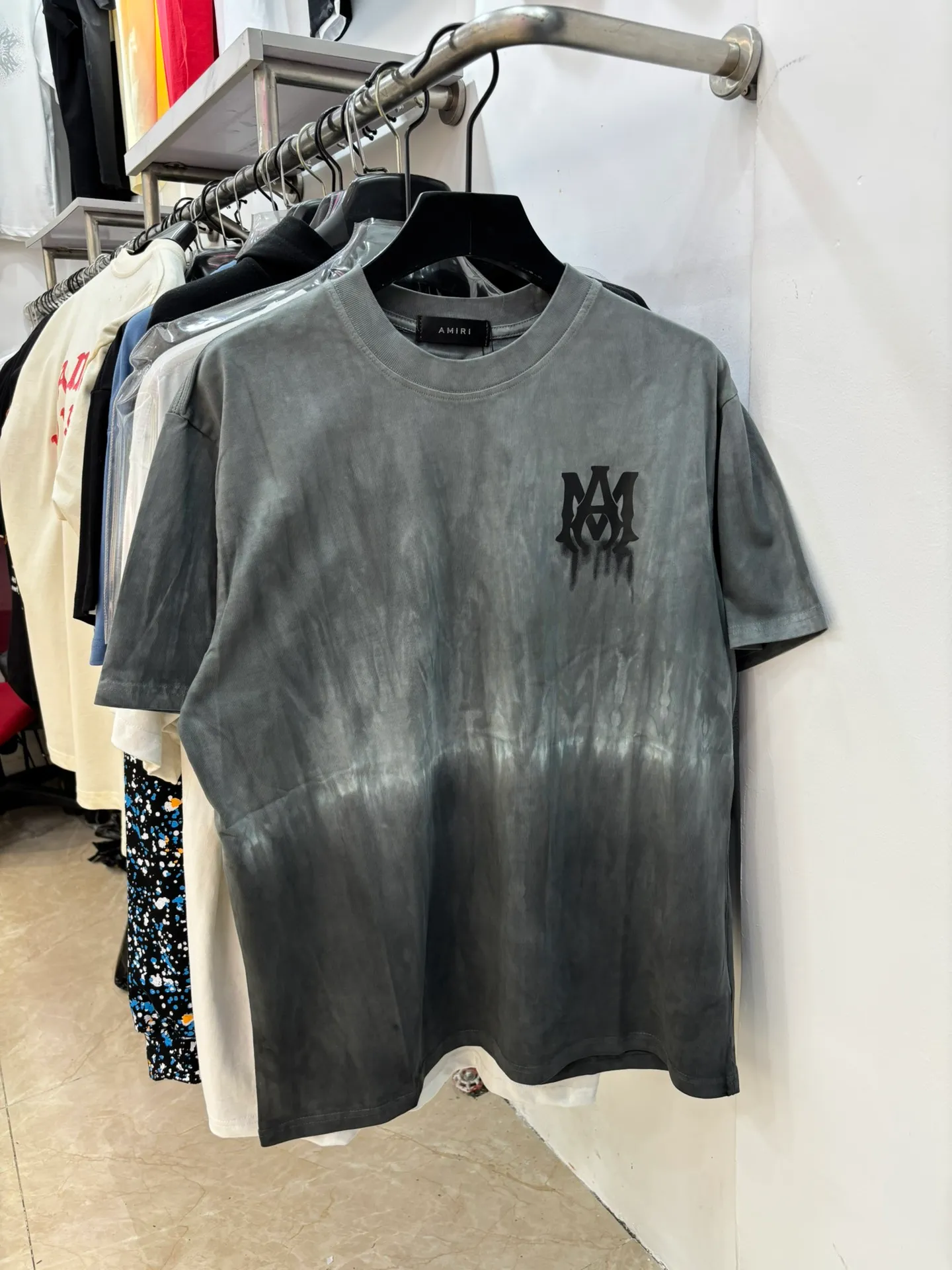 Style 9735 P160 black tie dye S. M. L. Xl