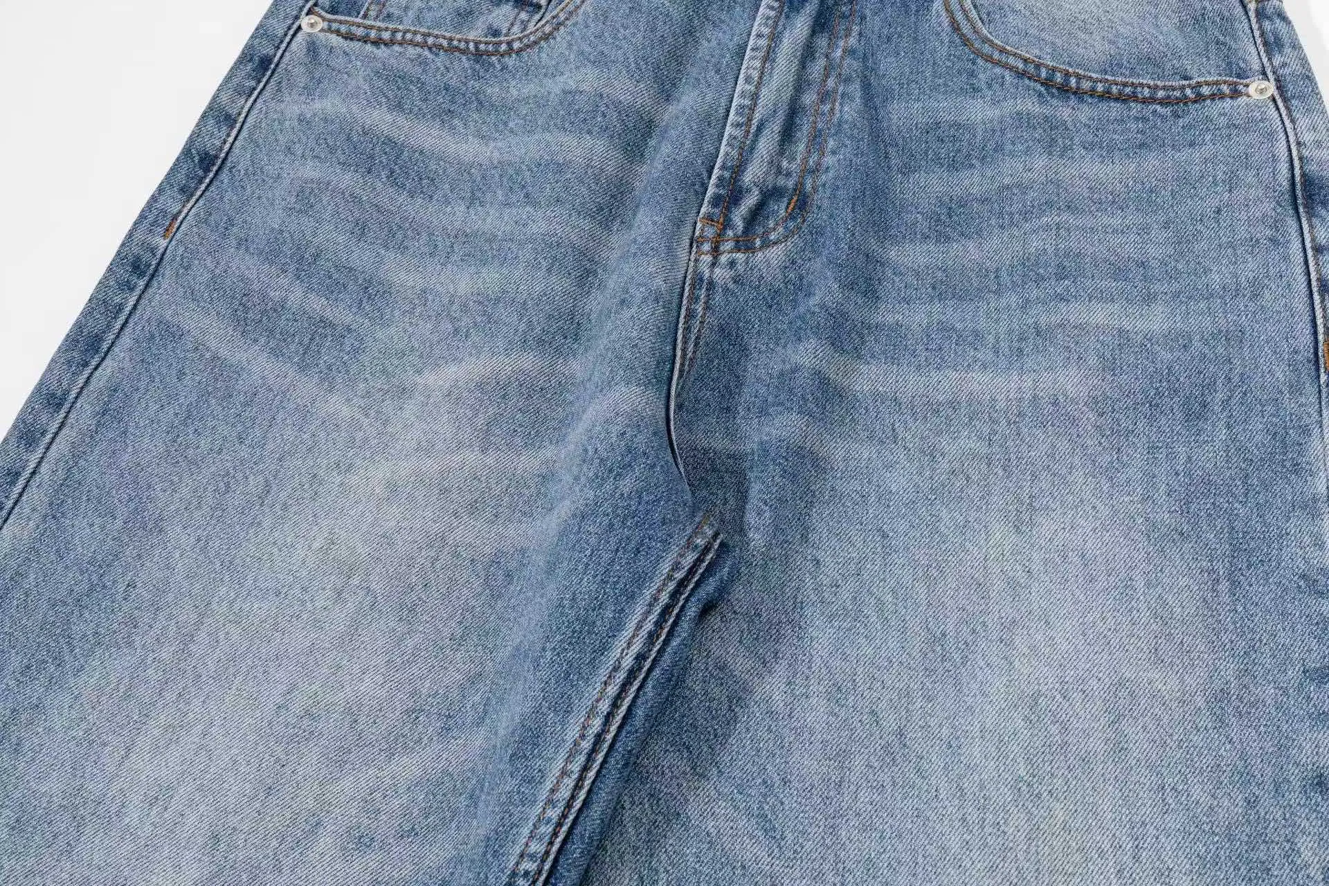 2289# AMI PARIS 25 new autumn and winter products [Same style as Zhou Yiran] Men's high-waisted wide-leg jeans, retro casual cotton denim straight trousers, buttons decorated with LOGO YP replica, can be worn by men and women, color: denim basket, code number: 29 30 32 34 36