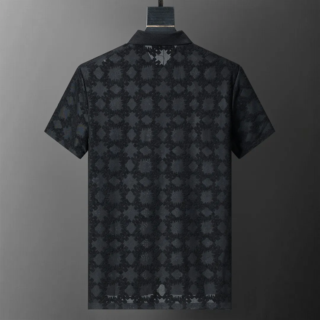 P150 Mili's 2026 spring and summer official website's new lapel T-shirt is made of towel jacquard fabric and embroidered on the chest. It is handsome, the fabric is comfortable, the workmanship is rigorous, and the stitching is neat. Good upper body effect·Size M-3XL black