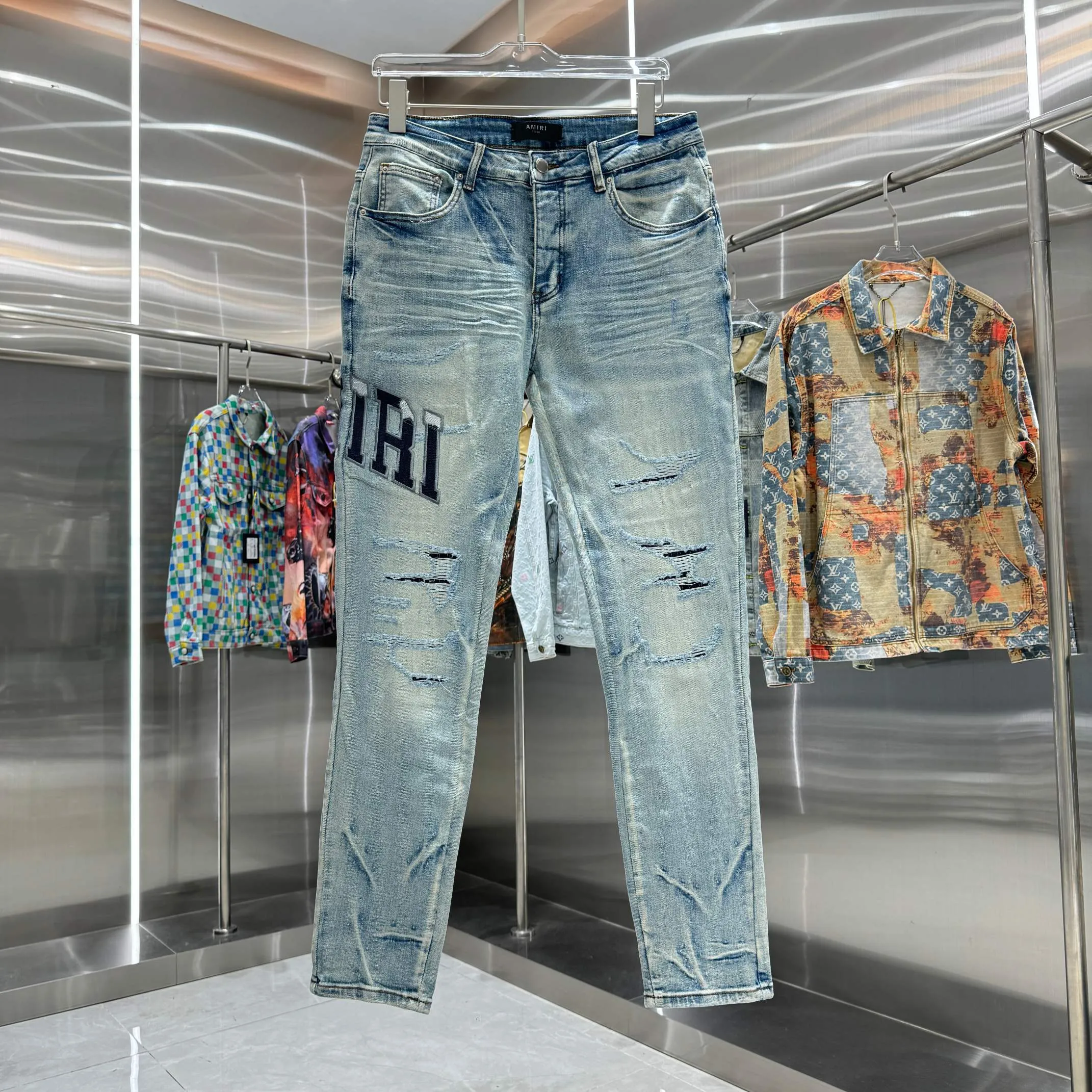 P290 Amiri ripped letter embroidery craft street fashion slim fit stretch jeans color blue size 30 32 34 36 38