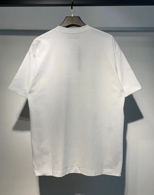 685 model P120 AMIRI real shot black white hanging shot S. M. L. XL