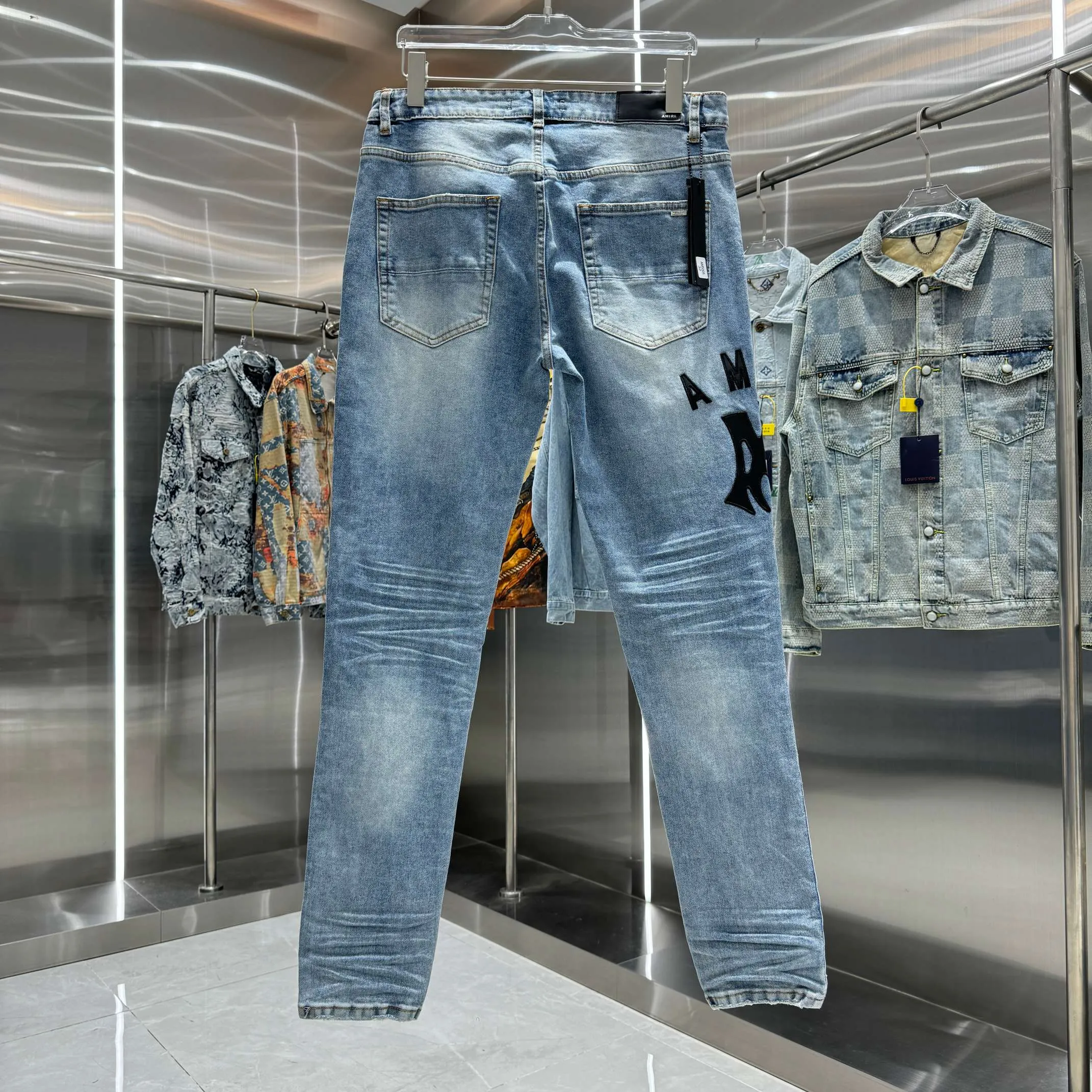 P290 Amiri ripped letter embroidered street fashion slim fit stretch jeans Color Blue Size 30 32 34 36 38