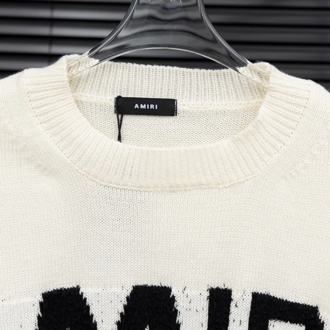 P290 Style: AMIRI distressed knitted long-sleeved sweater Size: S-XXL Fabric: Wool blend Accessories: Full set of customized original accessories No gender distinction, same style for men and women