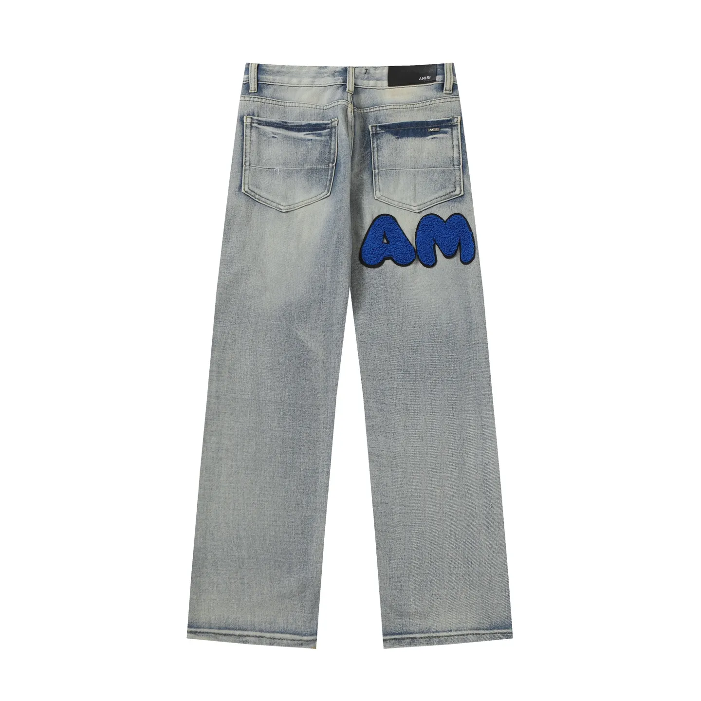 P236 Actual photo [High quality] Code: B08 Color: Picture color Size: S to XXXL AMIRI patch embroidery jeans trousers AMIRI high street basic ripped loose casual versatile jeans trousers amiri brand jeans break the production process and cutting of the original jeans, the fabrics are softer and more comfortable Hand-sewn collar label Customized logo buttons Genuine leather tag Size Pants length Waist Hips Unit cm S 98 68 100 M 99 72 104 L 100 76 108 XL 101 80 112 XXL 102 84 116 XXXL 103 88 120