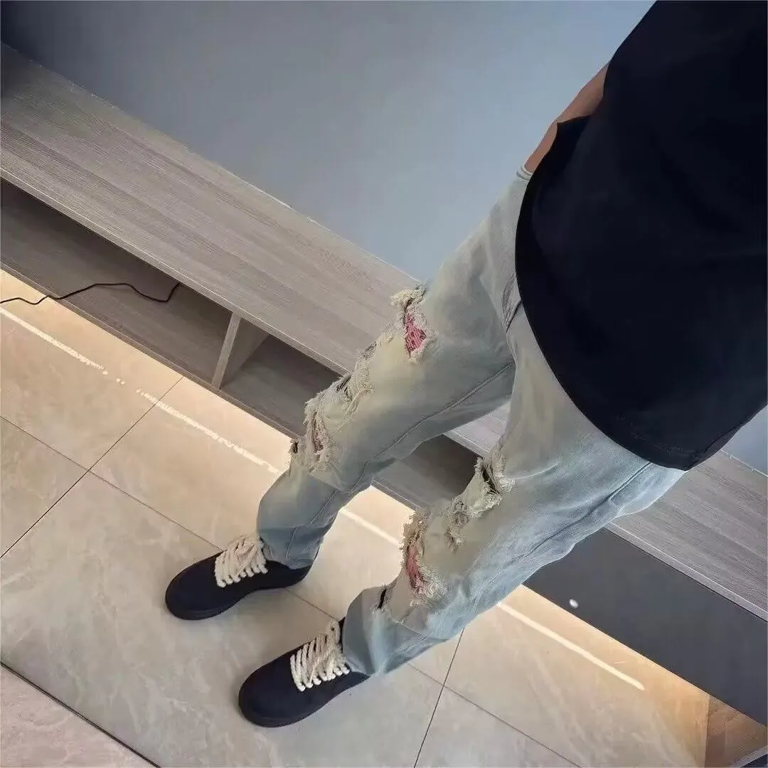 #M67 P168💰 AMIRI patch embroidery jeans trousers AMIRI high street basic ripped tight elastic jeans trousers amiri brand jeans break the production process and cutting of the original jeans, the fabrics are softer and more comfortable Hand-sewn collar label Customized logo buttons Genuine leather tag Color: Picture color Size: 30-32-34-36