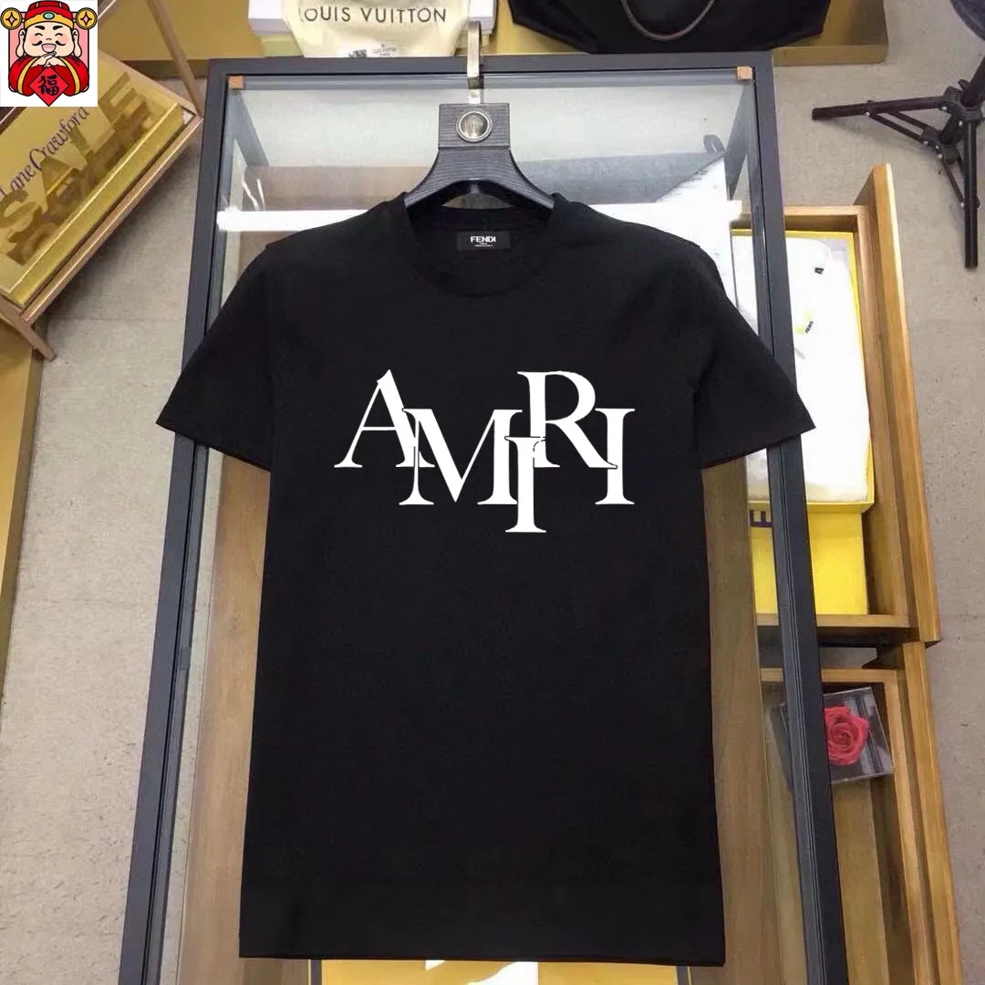 P320 [AMIRI] (Fat Man Gospel) The same style as the 2025 official website. World-renowned luxury brand. Summer men's (double mercerized) high-quality 🐂 suit. It is made of imported original fabrics. It is fashionable and trendy in the season. It is versatile and popular. Simple and elegant, precise workmanship allows you to be at the top of fashion. Size: M-5XL (can be worn up to 220 pounds)