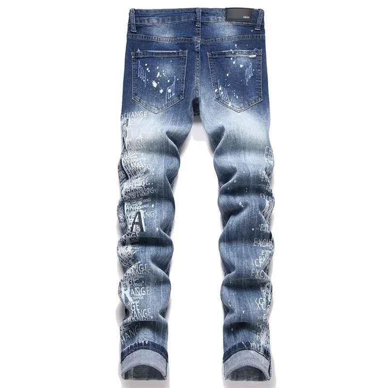 ￼#M05 P168💰 AMIRI splash-ink medal patch embroidered jeans trousers AMIRI high street basic ripped tight stretch jeans trousers Amiriamiri is transliterated as Emil, which is the name of the founder. Mike Amiri, the founder of amiri, grew up in Los Angeles, USA. He was influenced by the local street culture Rock since he was a child, so he founded the amiri brand named after himself. A variety of trendy clothing meets the needs of different trendy players. Amiri clothing has novel and unique styles and is a well-known street brand in the United States. Many of its styles and styles are loved by many street photographers. Various clothing styles meet the needs of different people, show their unique temperament, and show the trend of dressing. amiri's jeans are relatively famous. Not only do they have many styles, but the quality of the jeans is also very good. Many celebrities have also worn amiri brand jeans.  The jeans of the amiri brand break through the production process and cutting of the original jeans. The fabrics are relatively soft and comfortable, and are not as hard as some jeans, which can irritate the skin and cause the skin to bleed when worn. Los Angeles trendy brand Amiri's jeans are made with great detail from tailoring to texture, adding wrinkles, bullet holes, damage and other details to add to the trendiness of the jeans. You can choose the style that suits you according to your own needs. Only when you wear a suitable style can you have a certain sense of fashion.  In recent years, high street has become a word that appears more and more frequently in men's clothing. High street style has also become an important direction for everyone's matching. High street related items are basically inseparable from oversize or off-shoulder tops. The lower body is matched with trackpants or tight-fitting denim. In my opinion, the most representative one is perhaps annihilation. Color; picture color Size: 30-32-34-36