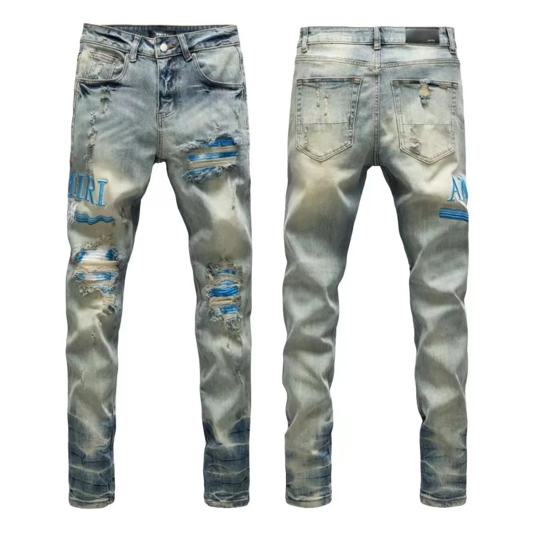 #N09 P246💰 (Top version) AMIRI hot-selling high street jeans, slim-fit stretchy washed knife-cut trousers for men AMIRI amiri is transliterated as Emil, which is the name of the founder. Mike Amiri, the founder of amiri, grew up in Los Angeles, USA. He was influenced by local street culture and Punk Rock since childhood, so he founded the amiri brand named after himself. A variety of trendy clothing meets the needs of different fashion players. Amiri clothing has novel and unique styles and is a well-known street brand in the United States. The styles and styles of many clothes are loved by many street photographers. The various clothing styles meet the dressing needs of different people, show their unique temperament, and show the trend of dressing. amiri's jeans are relatively famous. Not only do they have many styles, but the quality of the jeans is also very good. Many celebrities have also worn amiri brand jeans. Color: Picture color Size: 28, 30, 32, 34, 36 28 30 32 34 36 Waist 71 76 81 86 91 Qianlang 26.5 27.5 28.5 29.5 30.5 Hou Lang 37 38 39 40 41 Foot 14 14.8 15.6 16.4 17.2 Foreign Minister 100 102 104 106 107