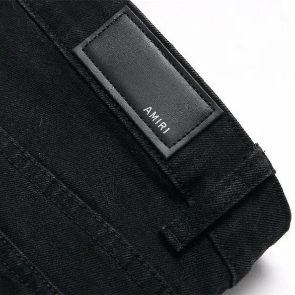 #M71 P168💰 AMIRI patch embroidery jeans trousers AMIRI high street basic ripped tight elastic jeans trousers amiri brand jeans break the production process and cutting of the original jeans, the fabrics are softer and more comfortable Hand-sewn collar label Customized logo buttons Genuine leather tag Color: Picture color Size: 30-32-34-36