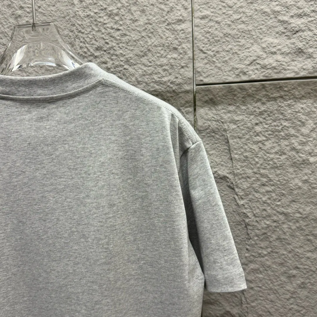 🅿️180 Ami* love embroidery 2025 spring and summer new style Big love A embroidered personalized letters Customized double yarn plain cotton fabric Short-sleeved T-shirt Uniform for men and women Color: white floral gray black Size: S (90-130 pounds) M (120-150 pounds) L (140-165 pounds) XL (160-180 pounds) XXL (180-210 pounds)