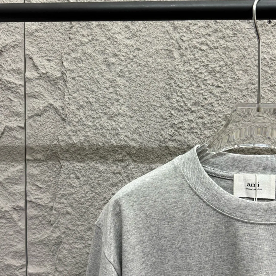 🅿️180 Ami* love embroidery 2025 spring and summer new style Big love A embroidered personalized letters Customized double yarn plain cotton fabric Short-sleeved T-shirt Uniform for men and women Color: white floral gray black Size: S (90-130 pounds) M (120-150 pounds) L (140-165 pounds) XL (160-180 pounds) XXL (180-210 pounds)