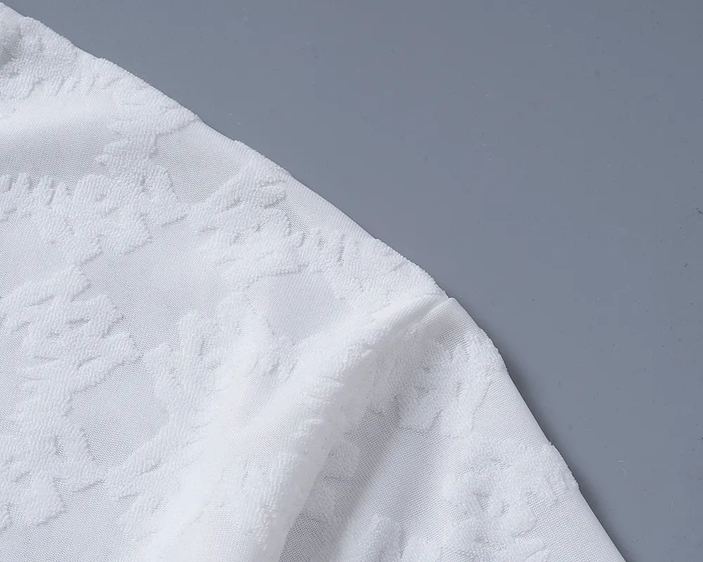 P130 Mili's 2026 spring and summer new men's round neck short-sleeved T-shirt, terry jacquard fabric, stylish and handsome, comfortable fabric, rigorous workmanship, and neat wiring. Good upper body effect·size M-3XL white