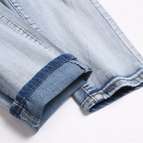 #M94 P168💰 AMIRI patch embroidery jeans trousers AMIRI high street basic ripped tight elastic jeans trousers amiri brand jeans break the production process and cutting of the original jeans, the fabrics are softer and more comfortable Hand-sewn collar label Customized logo buttons Genuine leather tag Color: Picture color Size: 30-32-34-36