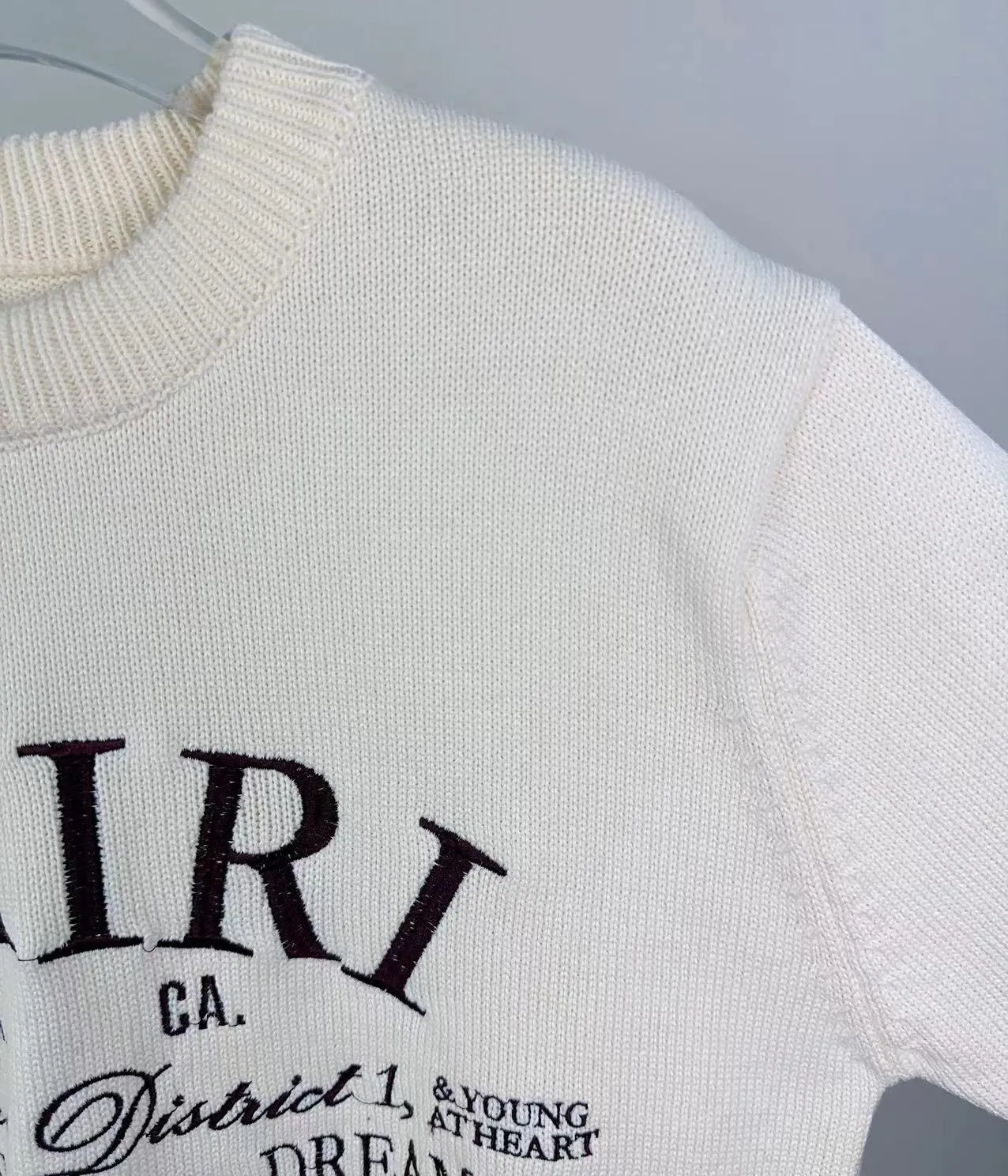 P240 🎉AMIRI new sweater, logo embroidery on the chest 1:1 Color: Pearl White, Black, Size: S M L XL XXL