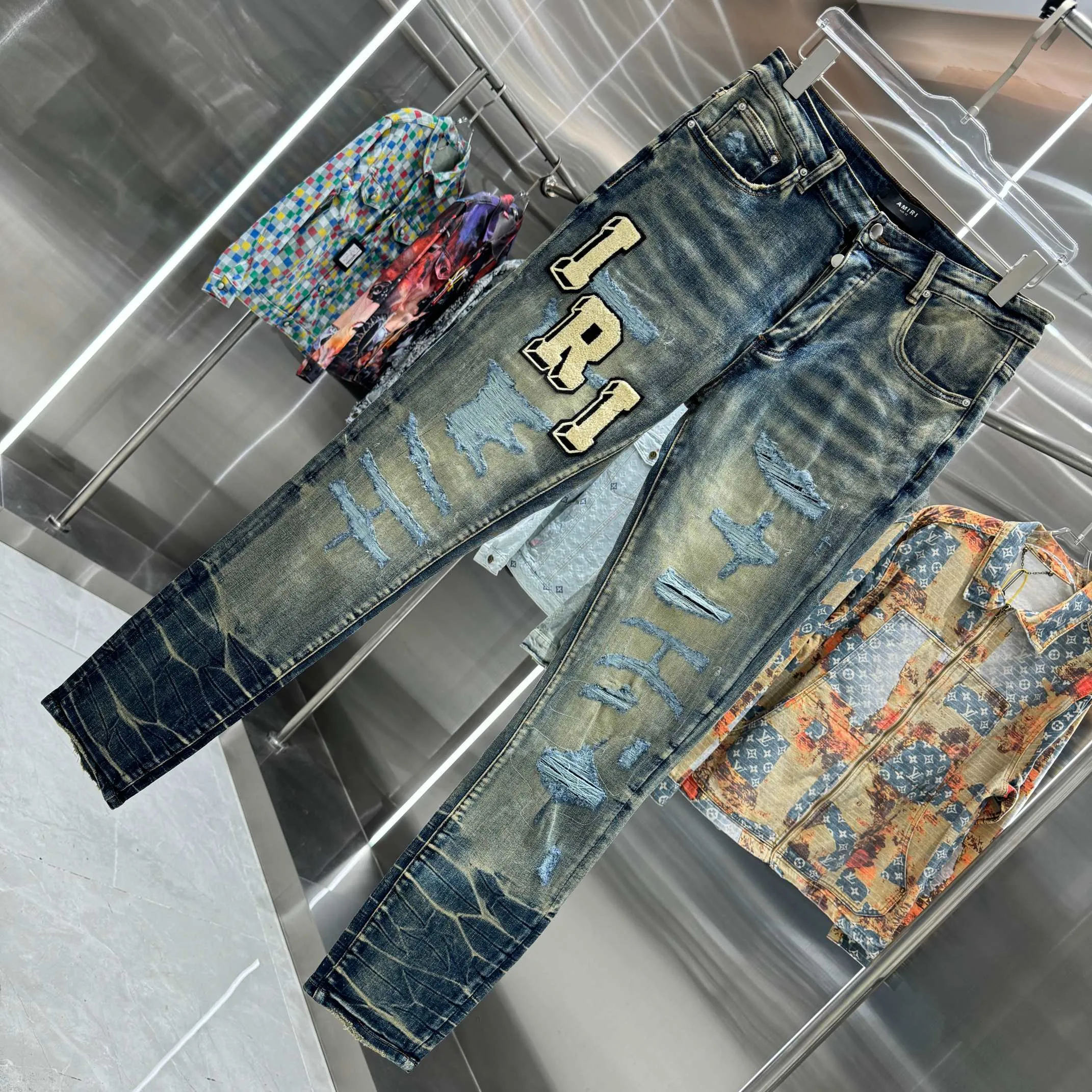 P290 Amiri ripped straight velvet embroidery craft street fashion slim fit stretch jeans Color Blue Size 30 32 34 36 38