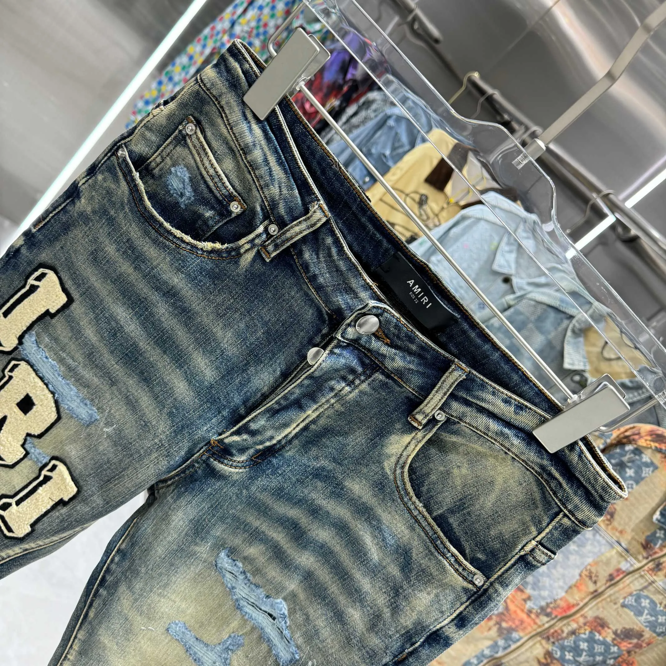 P290 Amiri ripped straight velvet embroidery craft street fashion slim fit stretch jeans Color Blue Size 30 32 34 36 38