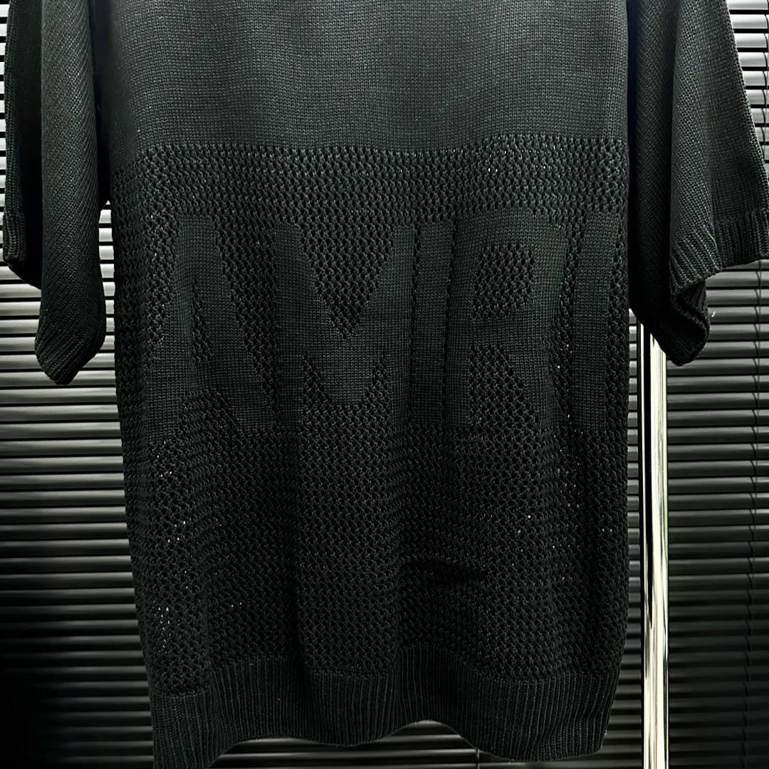 P240 Style: AMIRI Hollow Number 22 Commemorative Knitted Short Sleeves Size: S-XXL Fabric: Wool blend Accessories: Full set of customized original accessories No gender distinction, same style for men and women
