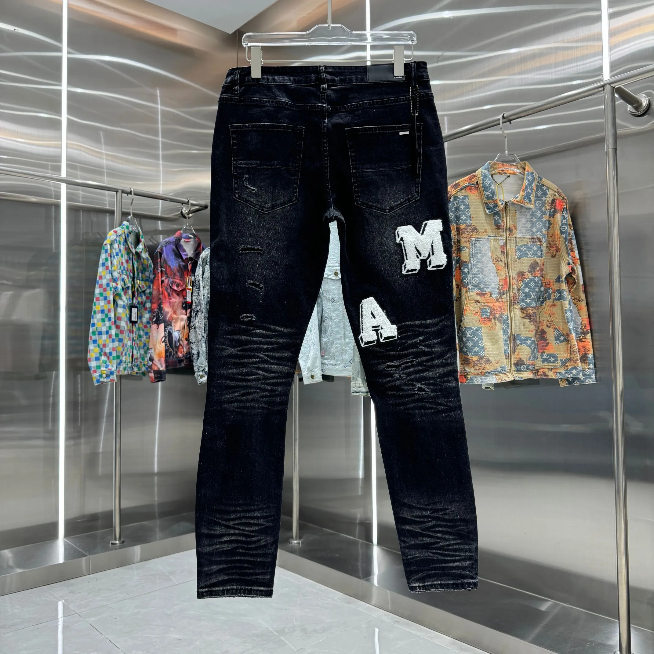 P290 Amiri ripped letter straight velvet embroidery craft street fashion slim fit stretch jeans Color Black Size 30 32 34 36 38