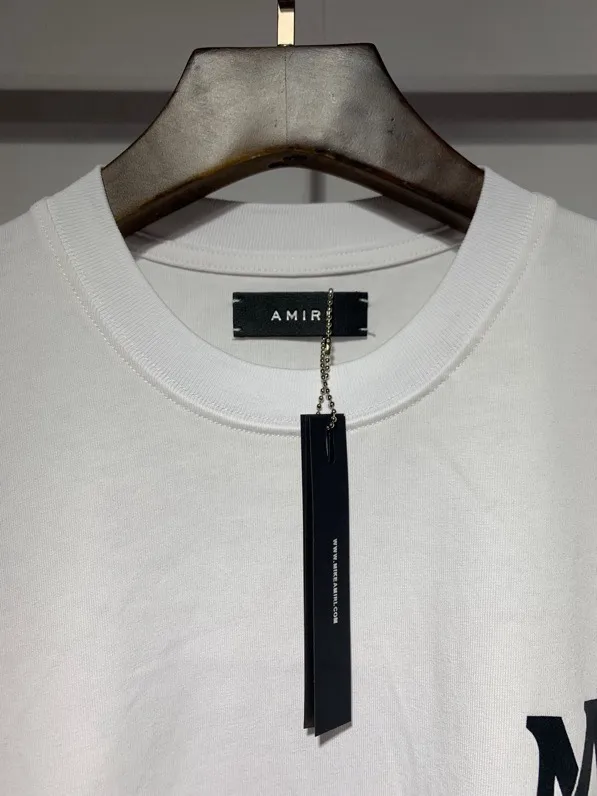 653 model P114 AMIRI real shot white hanging shot S. M. L. XL