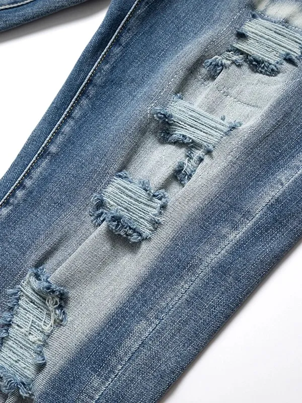 P246 💰 (Top version) AMIRI popular high street jeans slim fit stretch washed knife cut trousers for men. AMIRI amiri is transliterated as Emil, which is the name of the founder. Mike Amiri, the founder of amiri, grew up in Los Angeles, USA. He was influenced by local street culture and Punk Rock since childhood, so he founded the amiri brand named after himself. A variety of trendy clothing meets the needs of different fashion players. Amiri clothing has novel and unique styles and is a well-known street brand in the United States. The styles and styles of many clothes are loved by many street photographers. The various clothing styles meet the dressing needs of different people, show their unique temperament, and show the trend of dressing. amiri's jeans are relatively famous. Not only do they have many styles, but the quality of the jeans is also very good. Many celebrities have also worn amiri brand jeans. Color: Picture color Size: 28, 30, 32, 34, 36 28 30 32 34 36 Waist 71 76 81 86 91 Qianlang 26.5 27.5 28.5 29.5 30.5 Hou Lang 37 38 39 40 41 Foot 14 14.8 15.6 16.4 17.2 Foreign Minister 100 102 104 106 107
