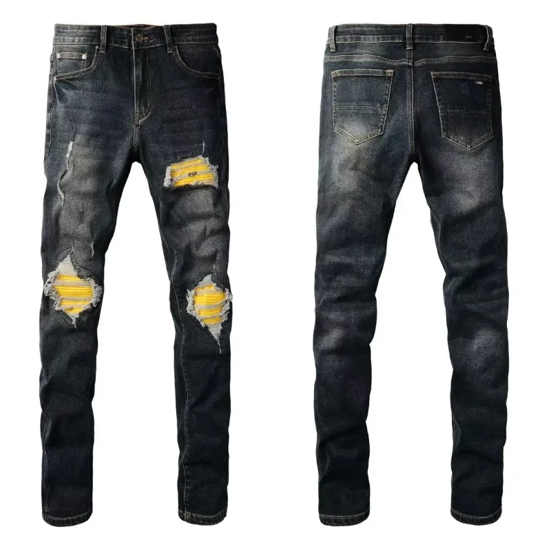 #M55 P168💰 AMIRI patch embroidery jeans trousers AMIRI high street basic ripped tight elastic jeans trousers amiri brand jeans break the production process and cutting of the original jeans, the fabrics are softer and more comfortable Hand-sewn collar label Customized logo buttons Genuine leather tag Color: Picture color Size: 30-32-34-36