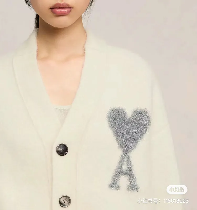 Upper body picture.Ami Paris 2024 autumn and winter new cardigan sweater SMLXL