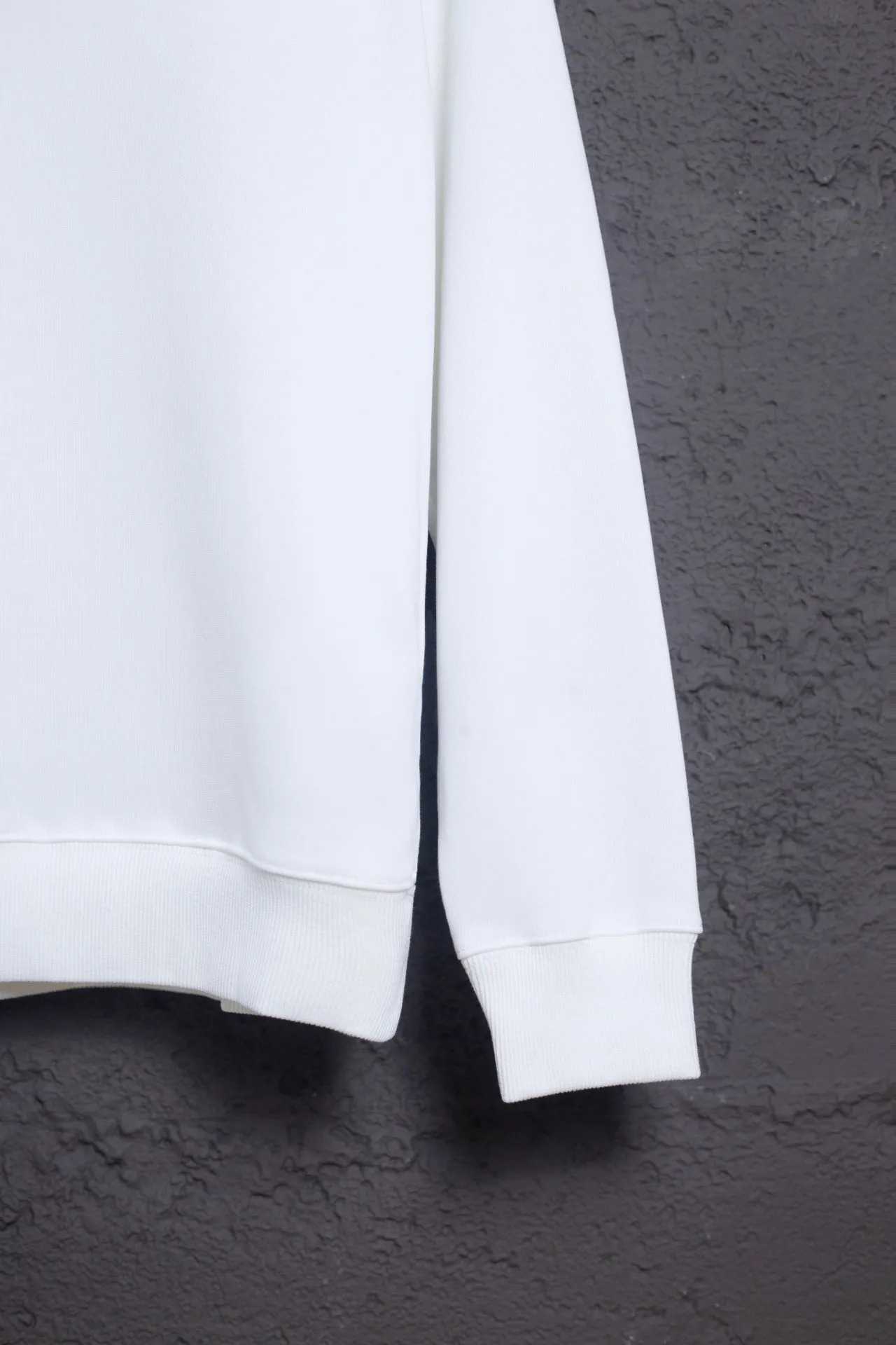 P146 AMI 25 autumn and winter new classic little love embroidered pullover sweatshirt, customized 360g pure cotton fabric, high version, new main wheat, washed wheat, same style for men and women, color: white, size: S-XL