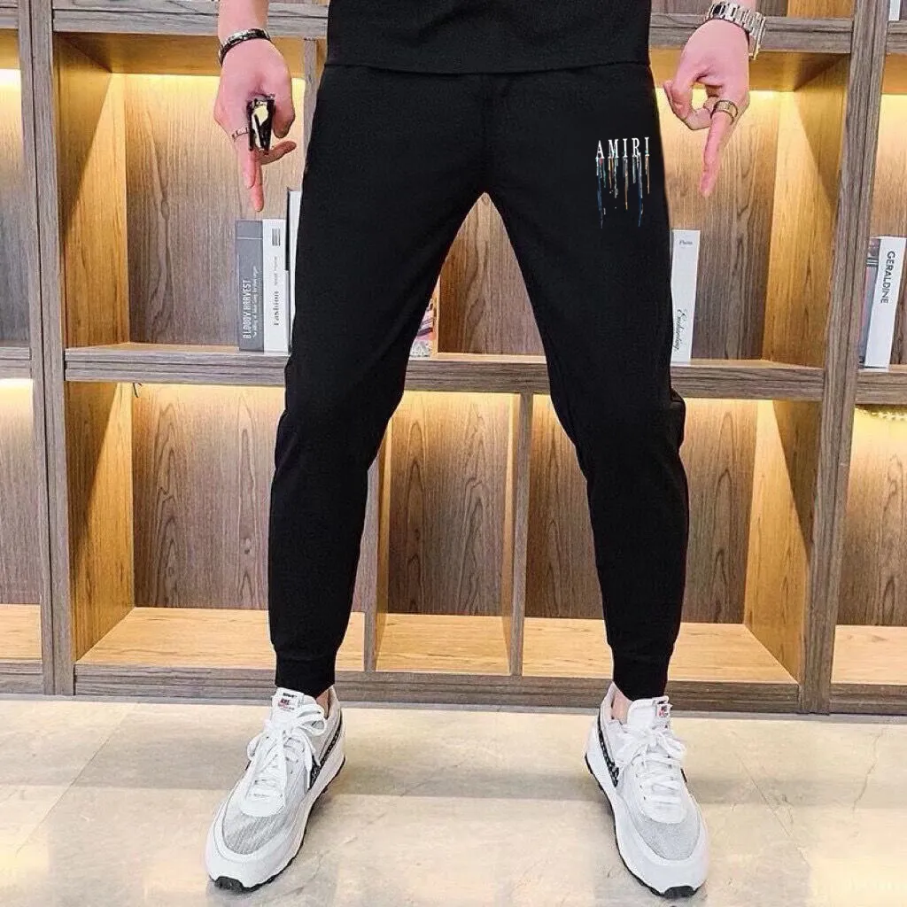 P330 [AMIRI] (Fat Man Gospel) The same style as the 2025 official website. World-renowned luxury brand. Summer men's (double mercerized) high-quality 🐂 suit. It is made of imported original fabrics. It is a trendy style of the season and a versatile hit. Simple and elegant, precise workmanship allows you to be at the top of fashion. Size: M-5XL (can be worn up to 220 pounds)