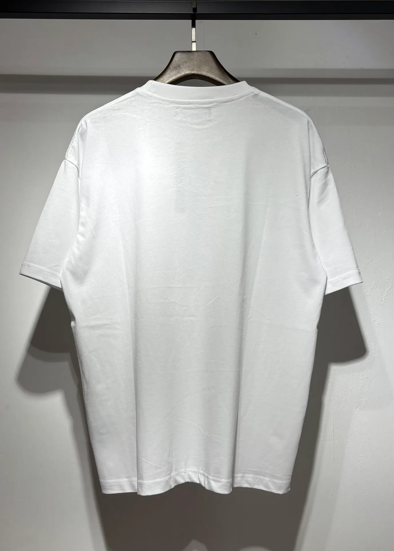 P114 AMIRI real shot black red white hanging shot S. M. L. XL