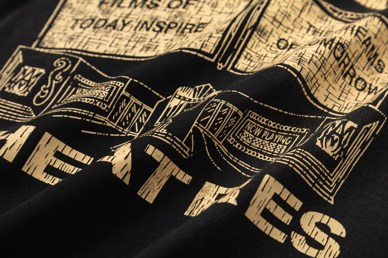 8010#P150amiri washed cracked printed logo, made of 300g fabric, color: black. Size: S M L XL