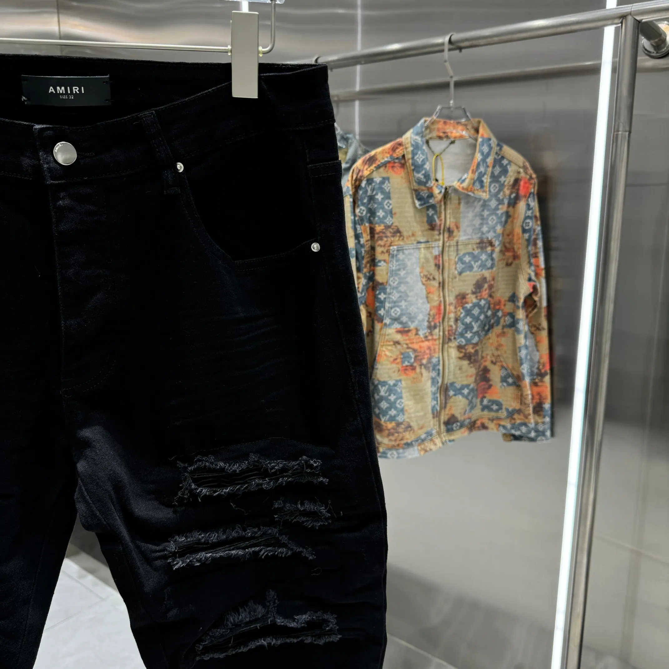 P290 Amiri ripped craft street fashion slim fit stretch jeans Color Black Size 30 32 34 36 38
