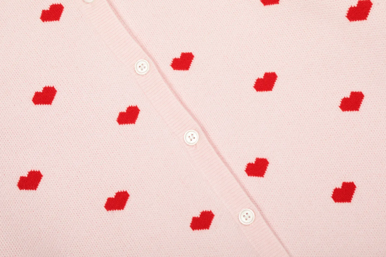 Ami/Ami's new jacquard love-printed goddess style must-have autumn and winter knitted cardigan small jacket Size: S-XL Color: White red heart Black red heart Red white heart Milky apricot purple heart Navy blue white heart Pink red heart