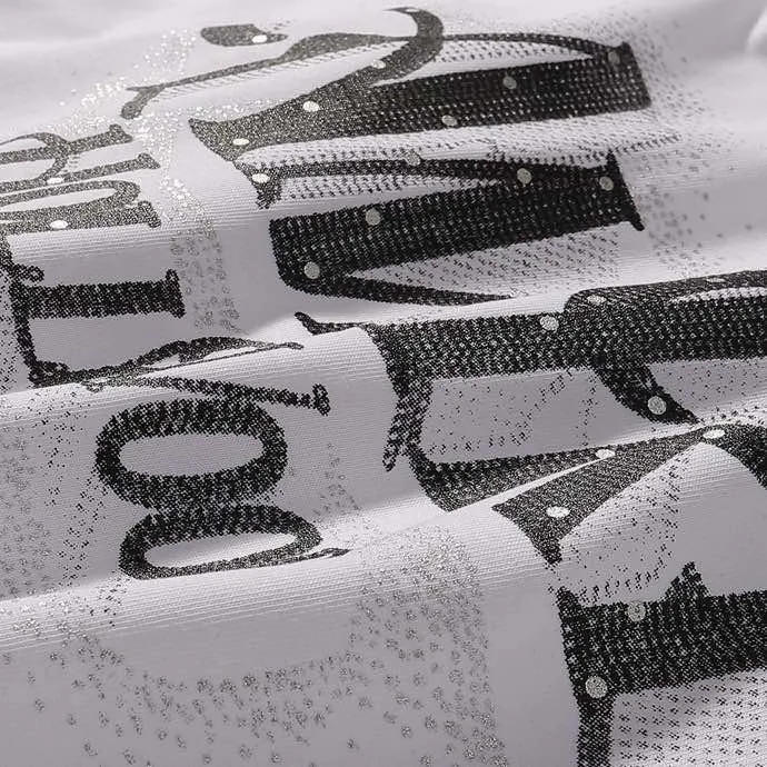 Style number: 727 P126 Fabric: 260g double yarn AMIRI 2025 spring and summer new logo round neck T-shirt high street same style for men and women loose classic lettering silver short sleeves Color: black. White Size: S M L XL